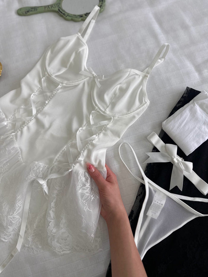 Blanche — Krem Dantel Korse Elbise